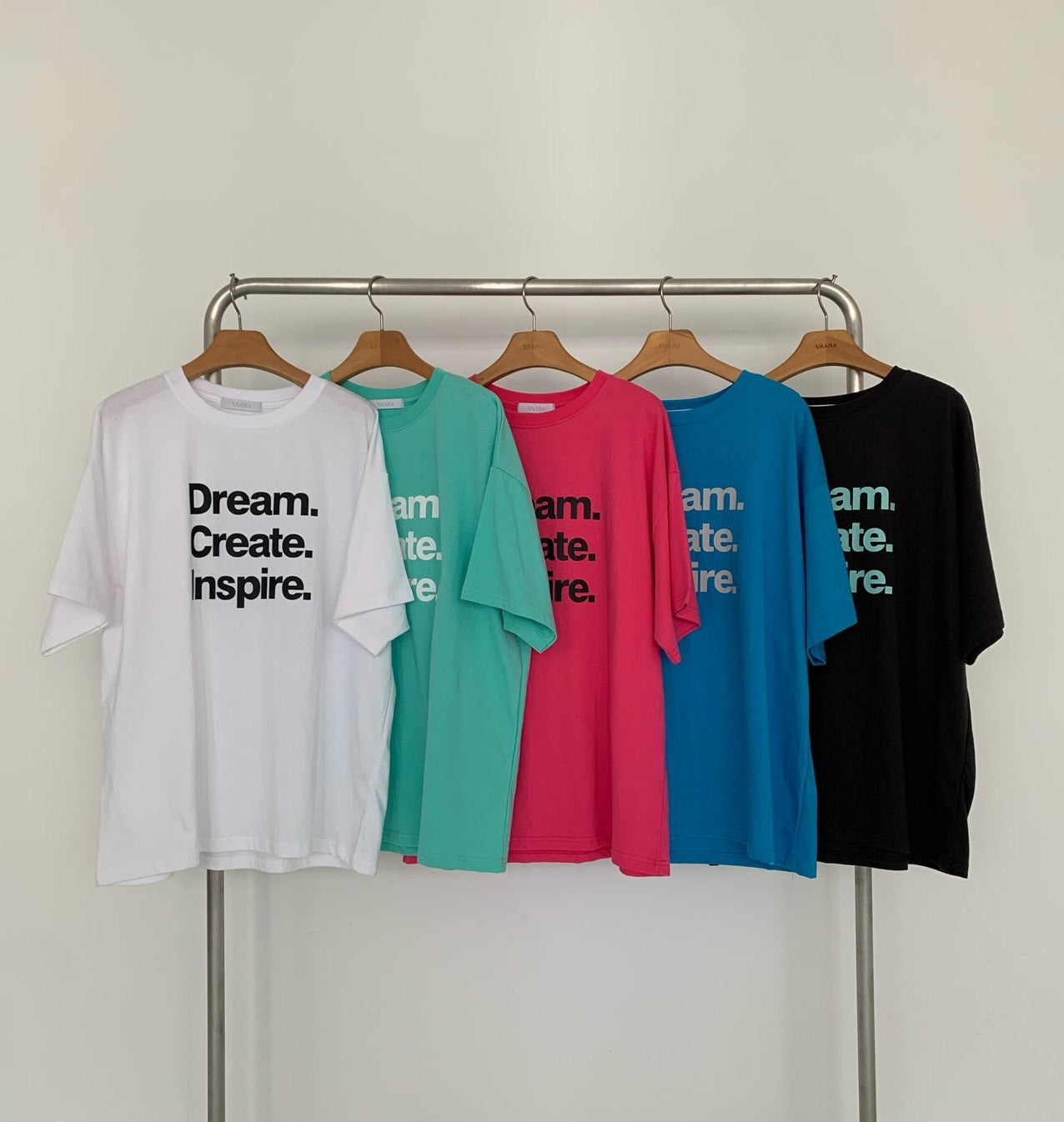 VAARA Dream Create Inspire Letter Print T-Shirt