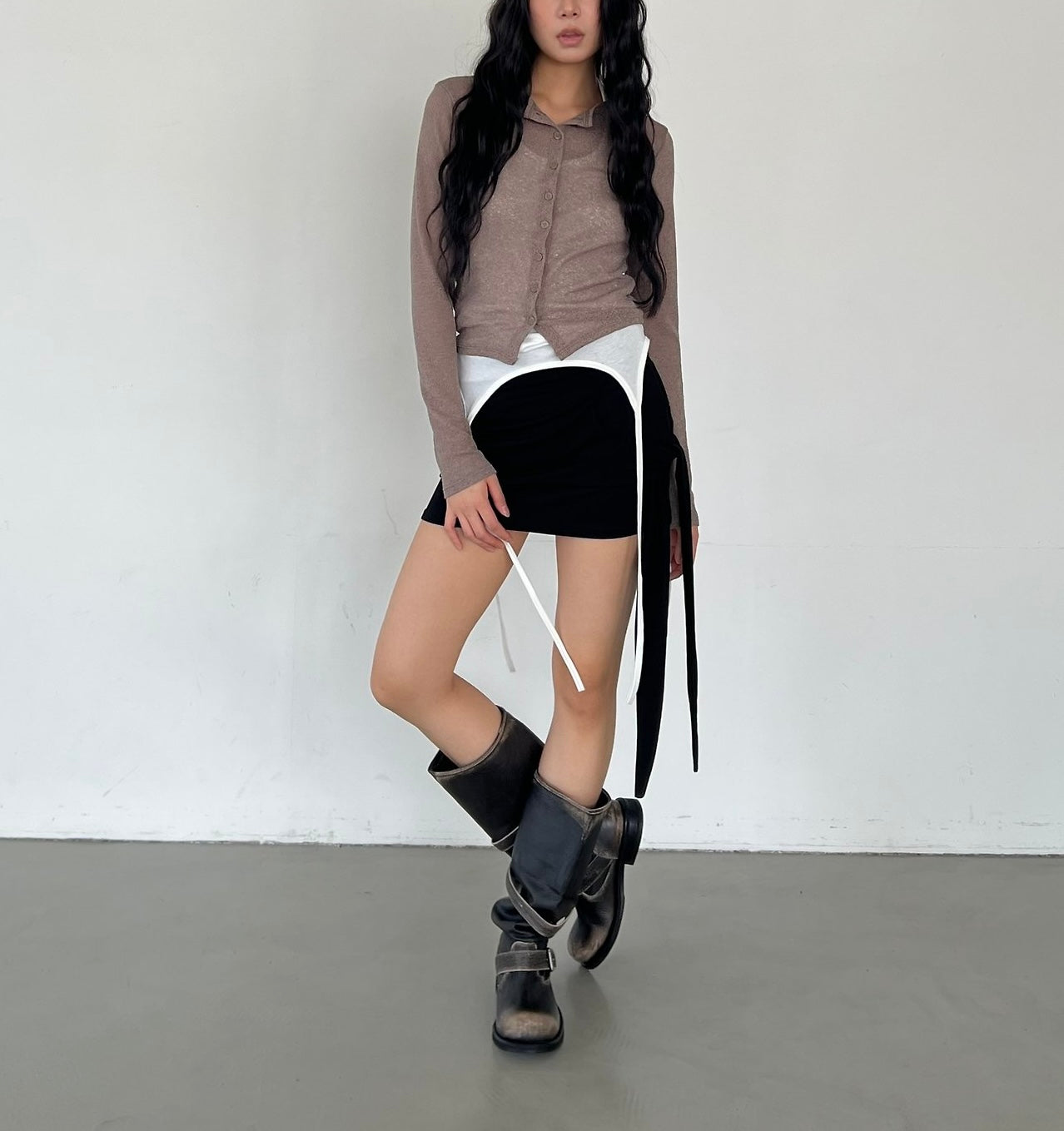 ASKHAKI Sheer Texture Button Front Slim Cropped Cardigan