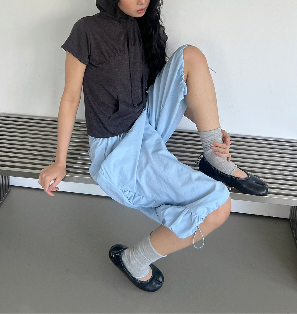ASKHAKI Side Shirring Drawstring Hem Wide Bermuda Pants