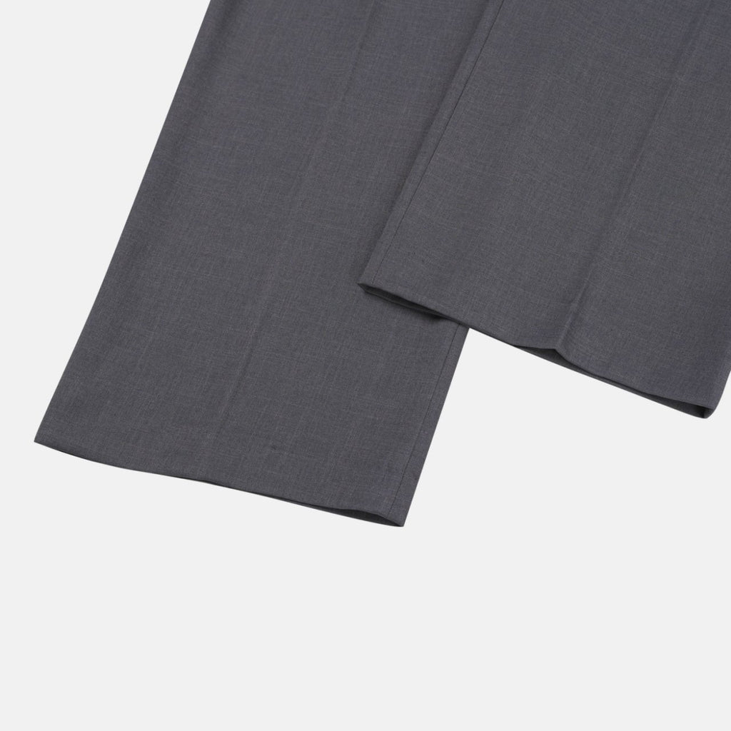 Pantaloni sartoriali a gamba larga con pinces