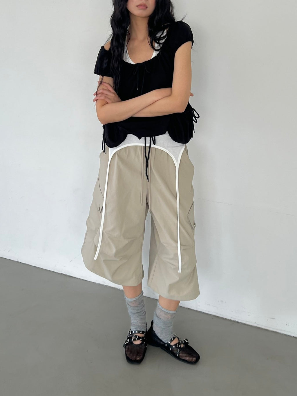 ASKHAKI Off-Shoulder Wide Neck Drawstring Ruffle Pocket Cropped Top