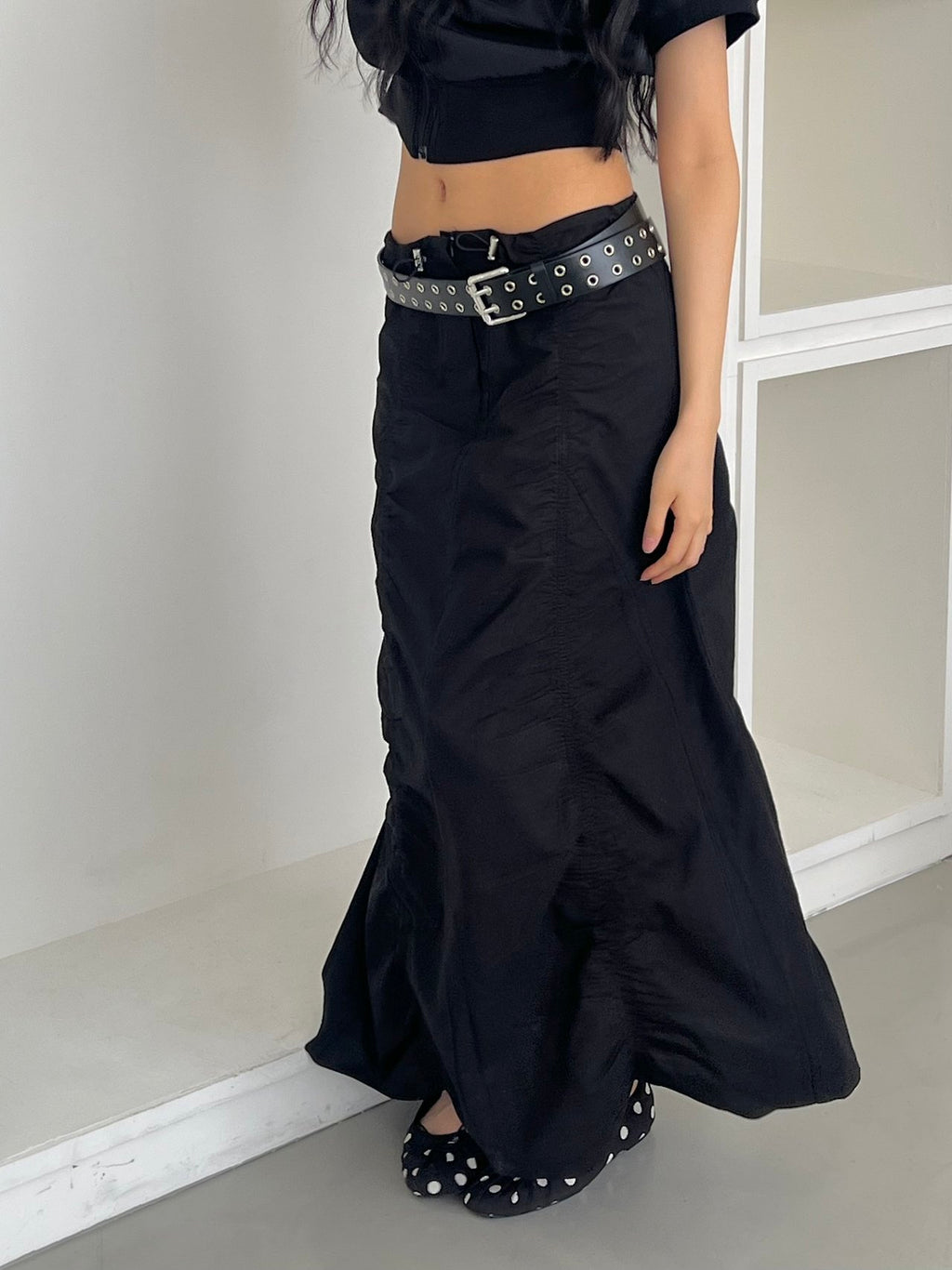 ASKHAKI Gathered Side Balloon Hem Long Skirt