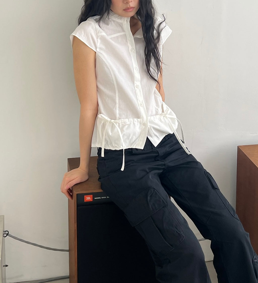 ASKHAKI Stand Collar Patch Pocket Drawstring Hem Cropped Shirt