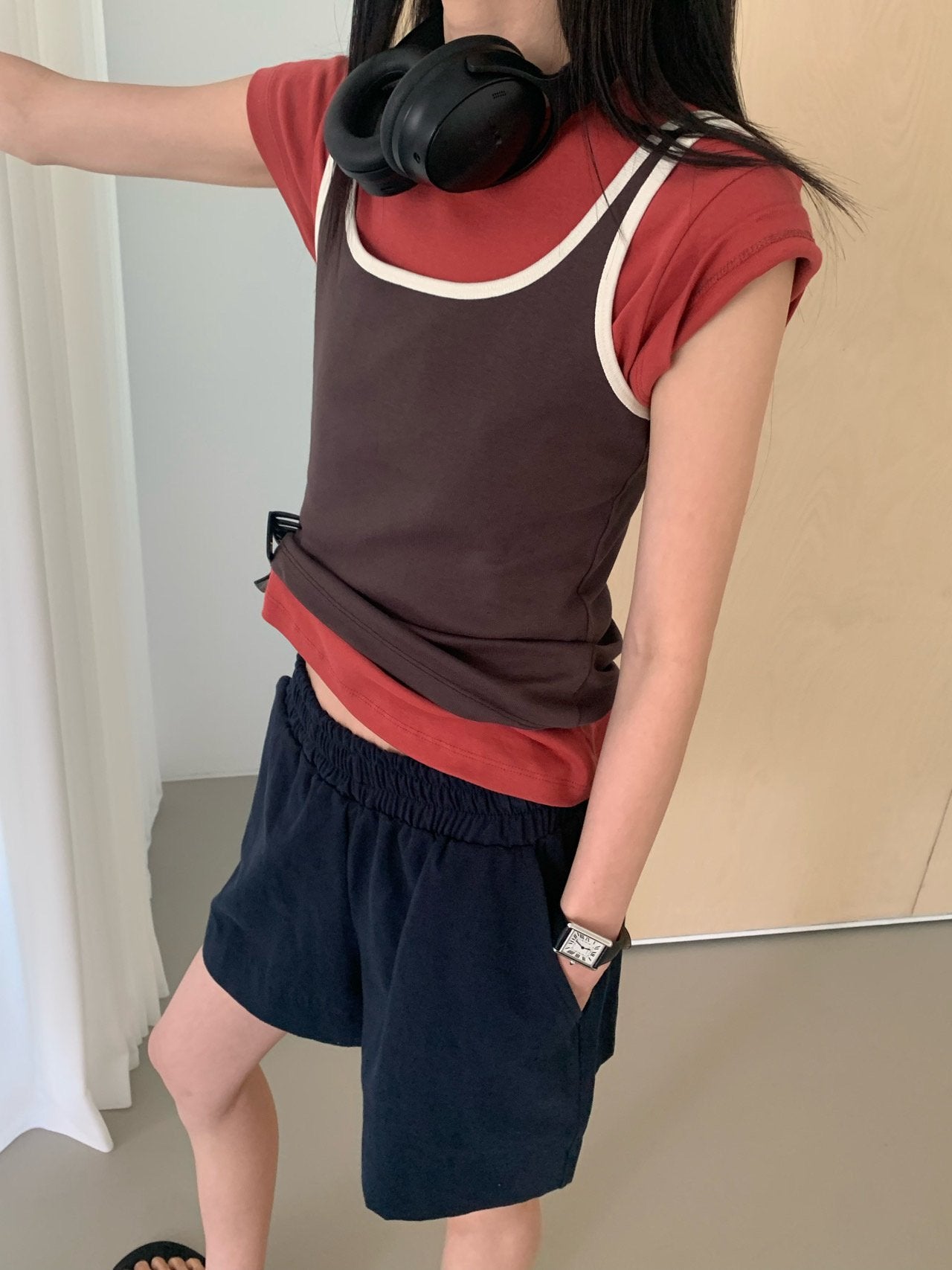 VAARA Contrast Trim Scoop Neck Slim Fit Tank Top