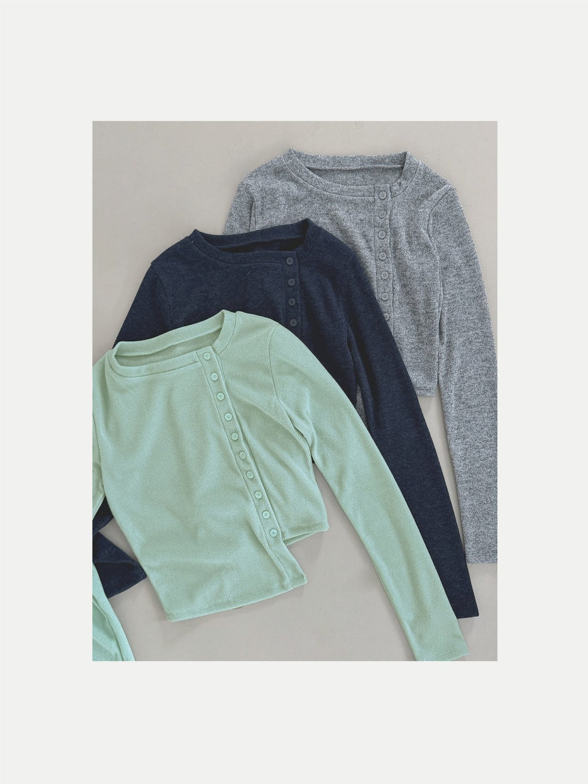 Snap Button Cropped Rib Knit Cardigan