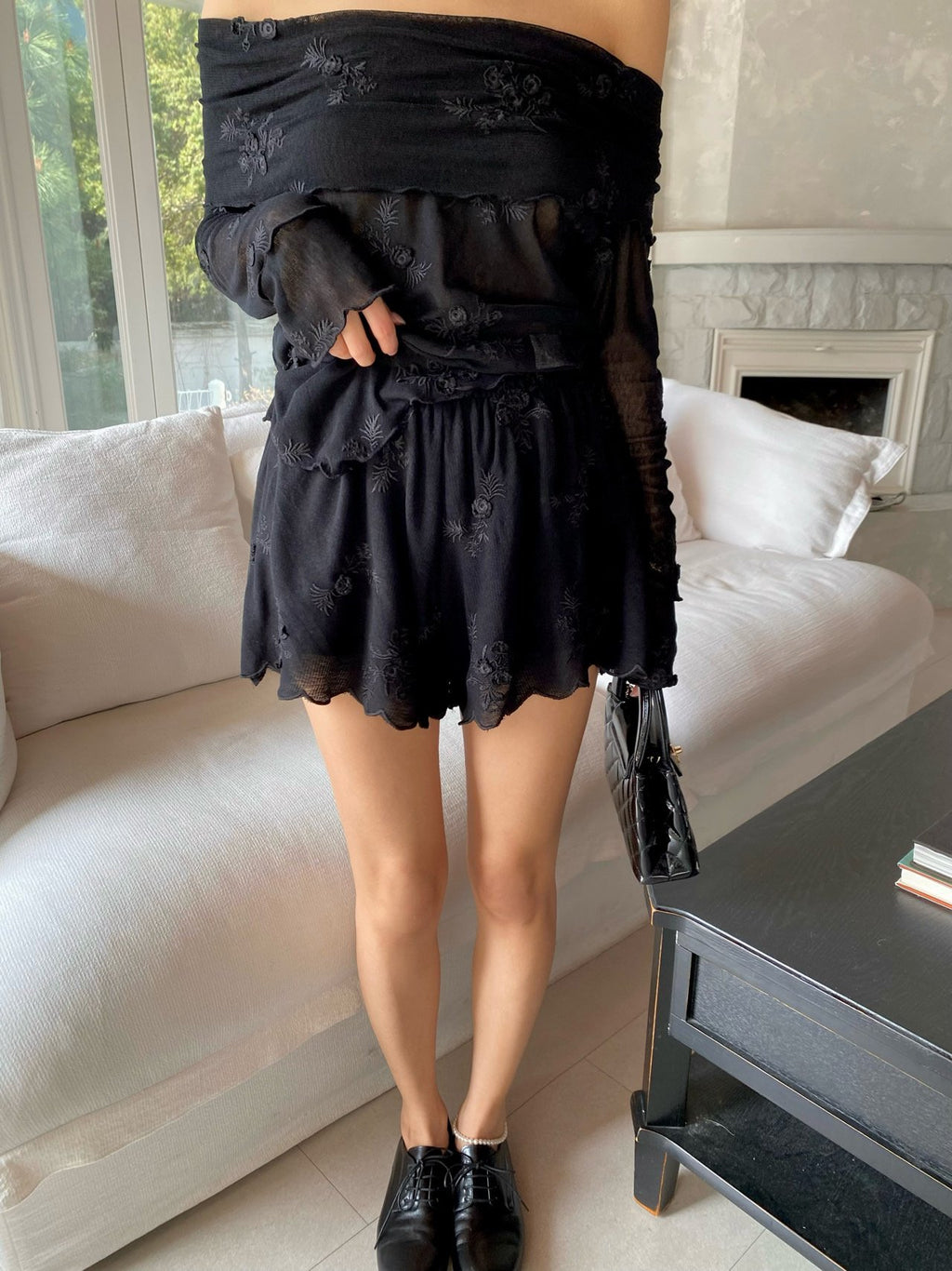 OUPPT Floral Embroidery Off-Shoulder Long Sleeve Top with Asymmetric Hem