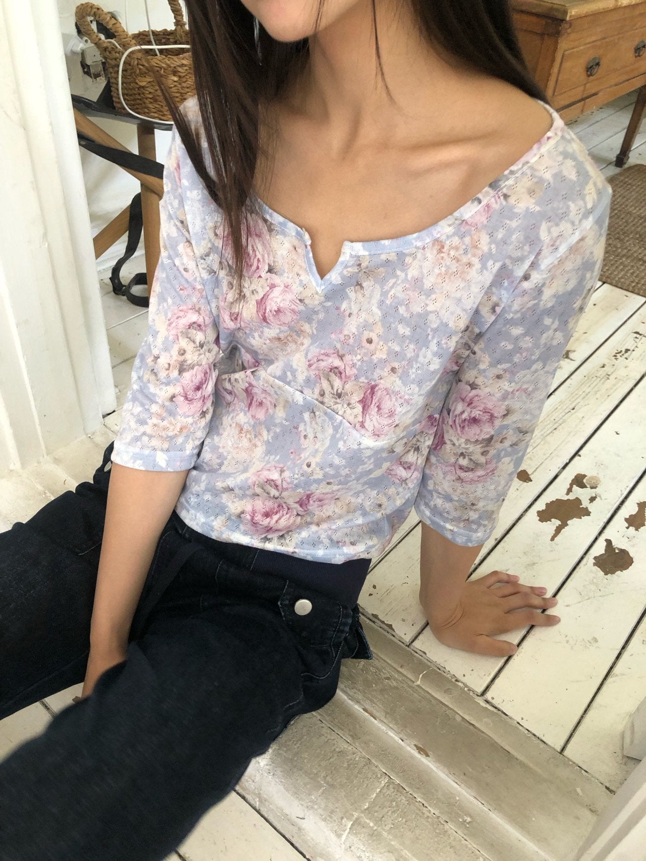 NueFlash Floral Print Notch Neck Three-Quarter Sleeve Crop Top