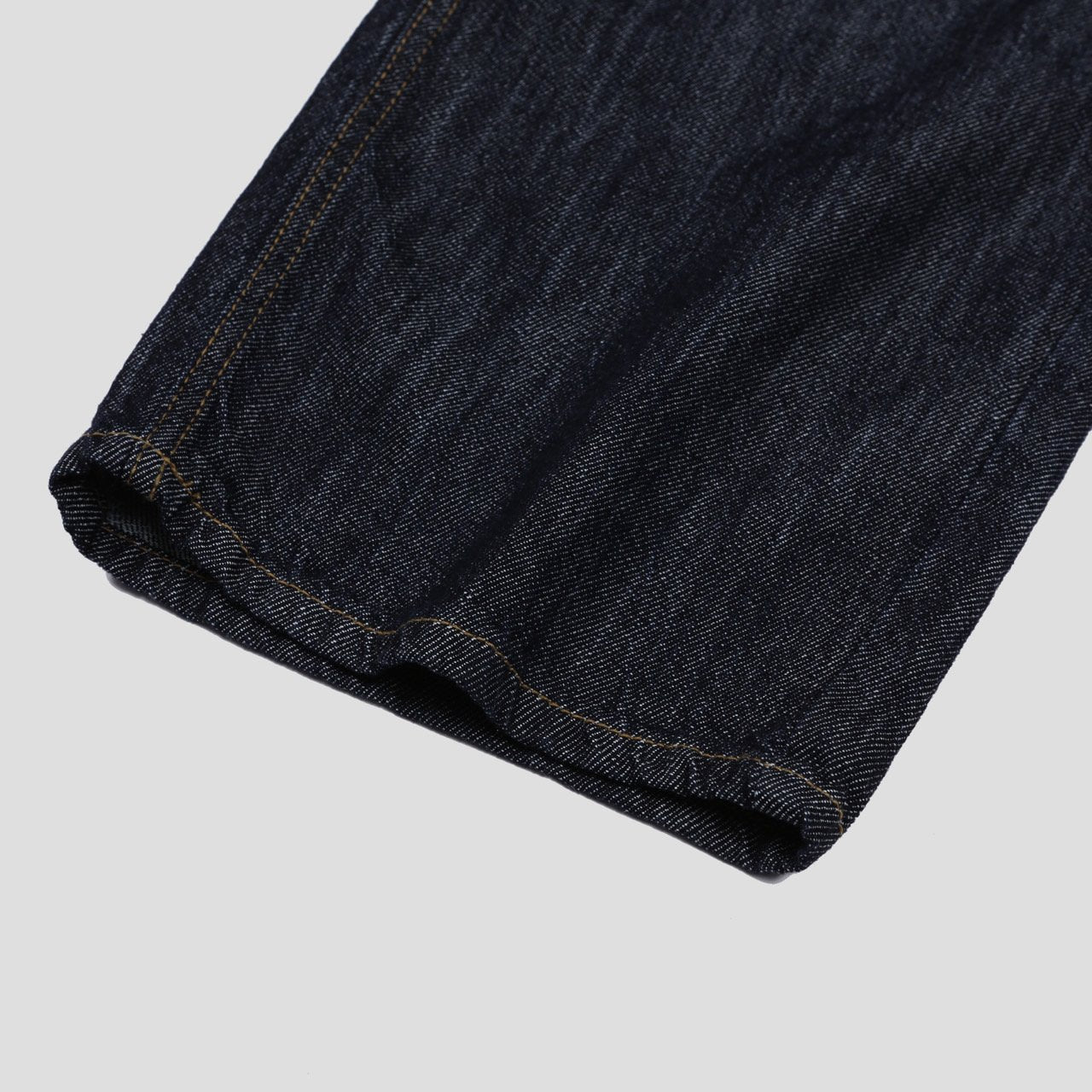 Pantaloni Larghi in Denim Premium Gentle Cover