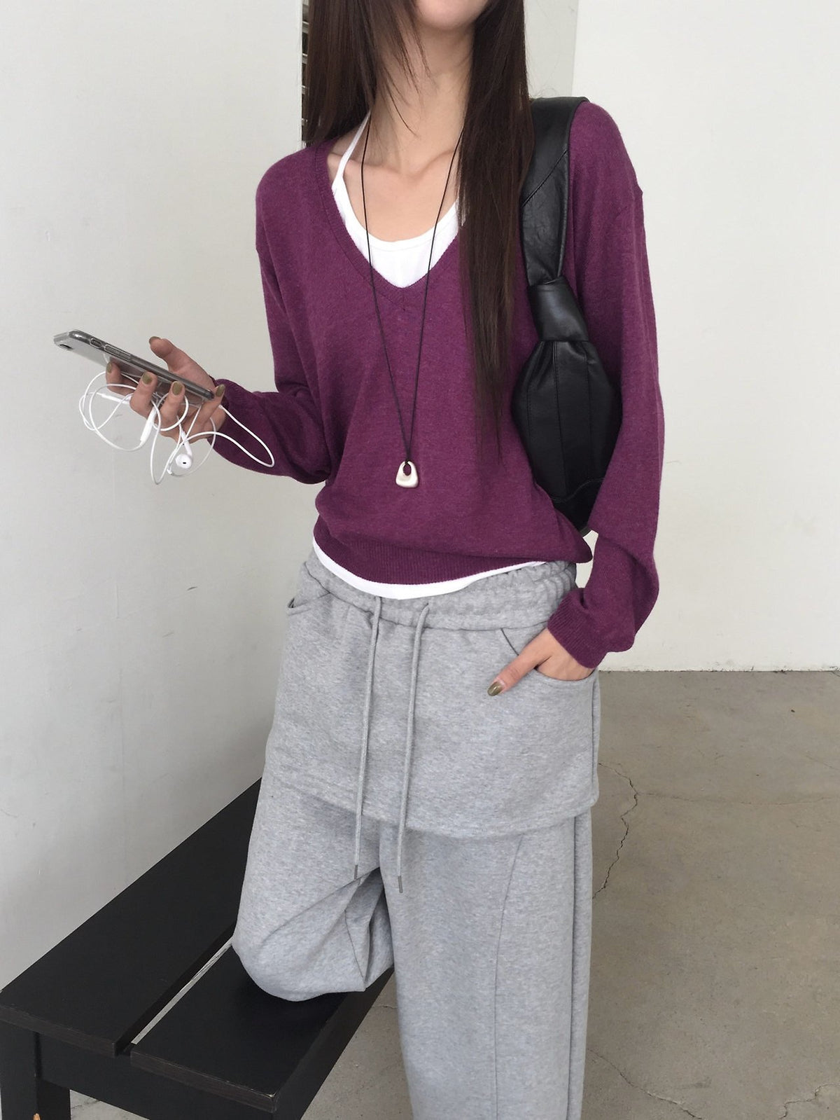 Nweol Deep V-Neck Long Sleeve Knit Top